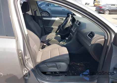 2010 Volkswagen Golf 4-Door from USA, damaged, VIN WVWDB7AJ1AW385708